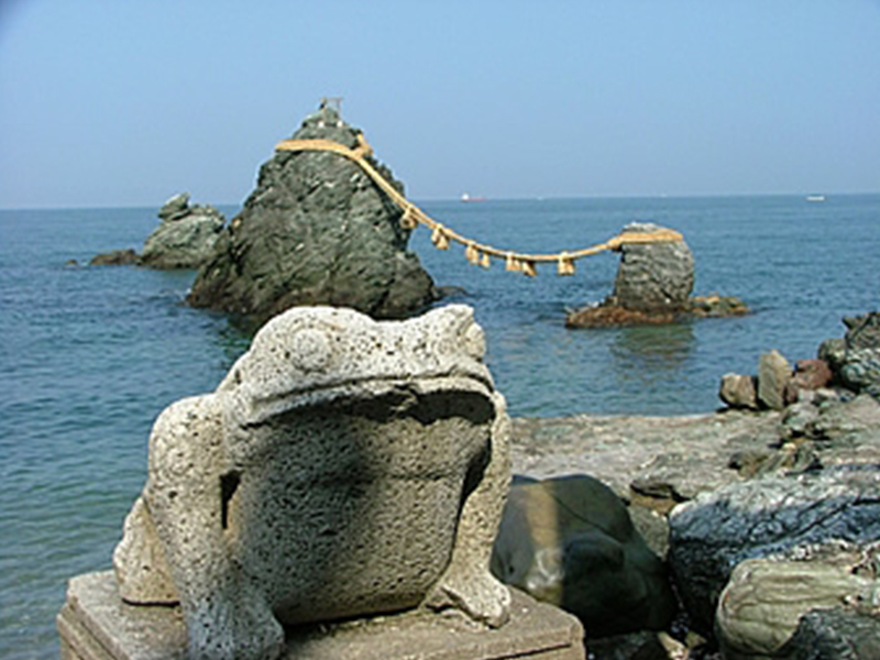 二見興玉神社　夫婦岩　伊勢神宮　関西発