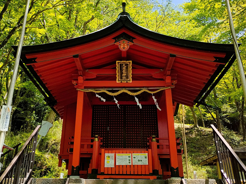 九頭龍神社　本宮