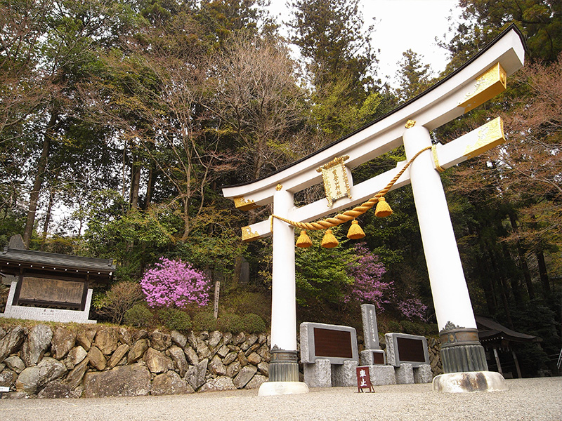 宝登山神社