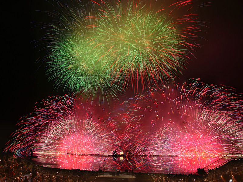 諏訪湖祭湖上花火大会