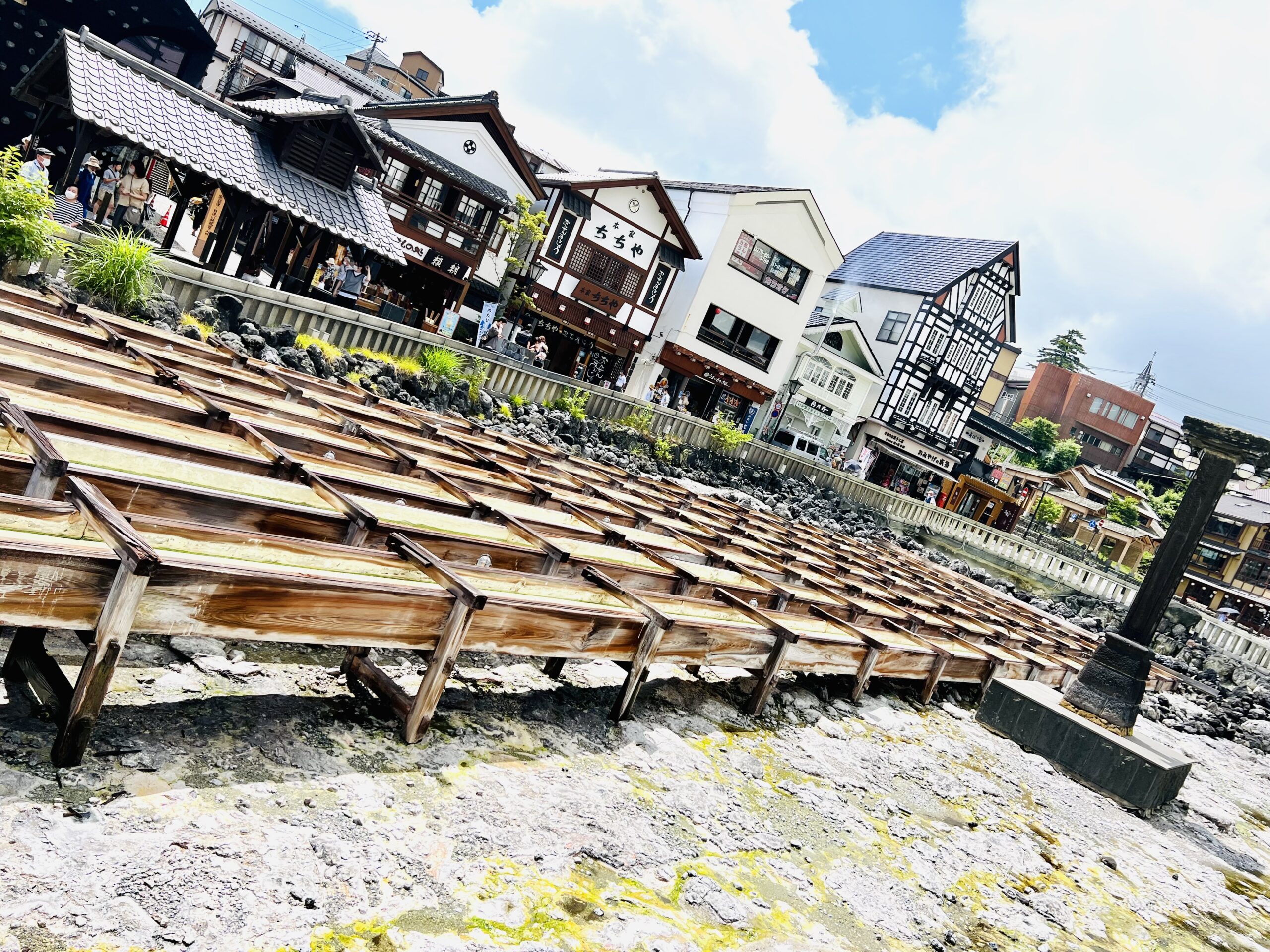 倉津温泉　湯畑