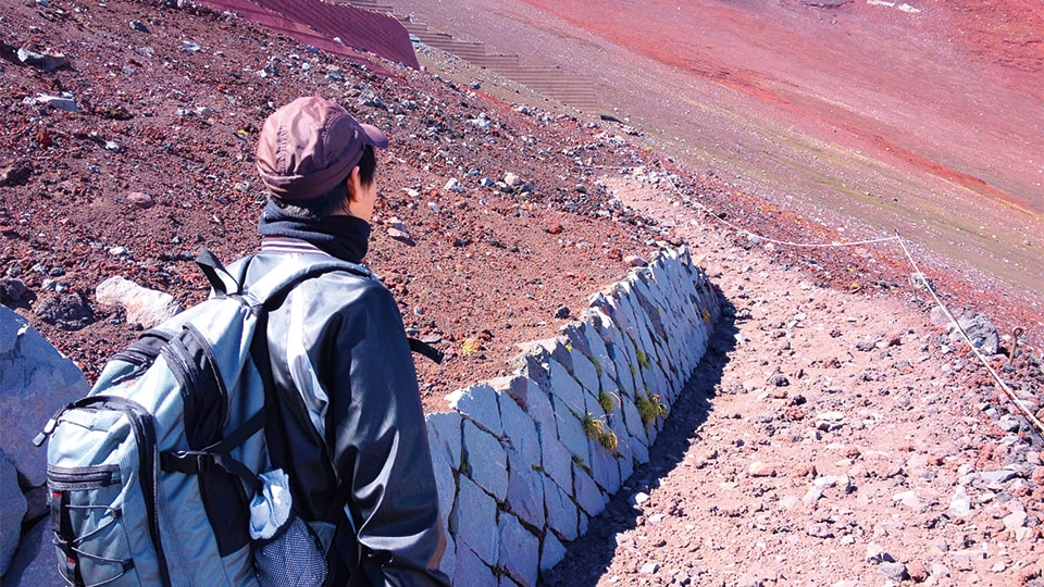 富士山を下山する様子