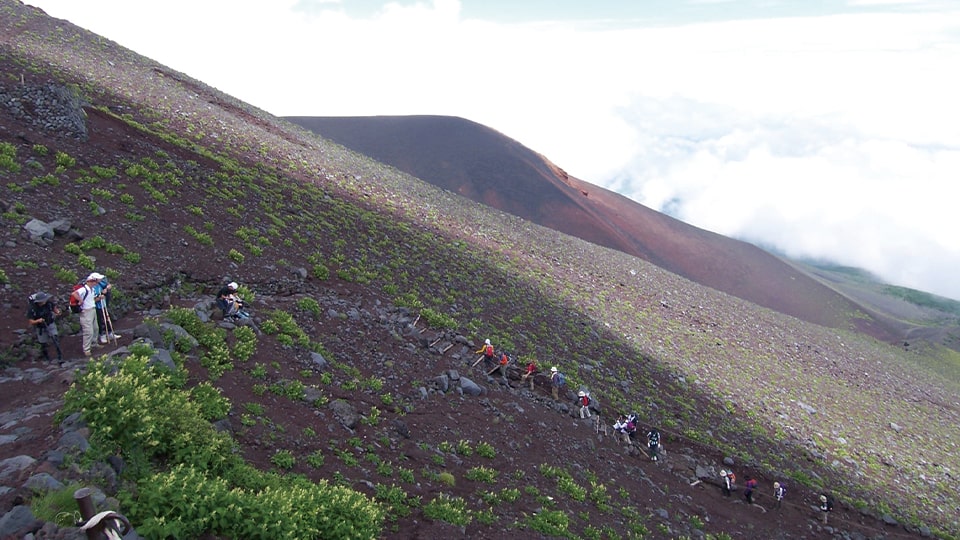 富士山、宝永山ルートの道の様子