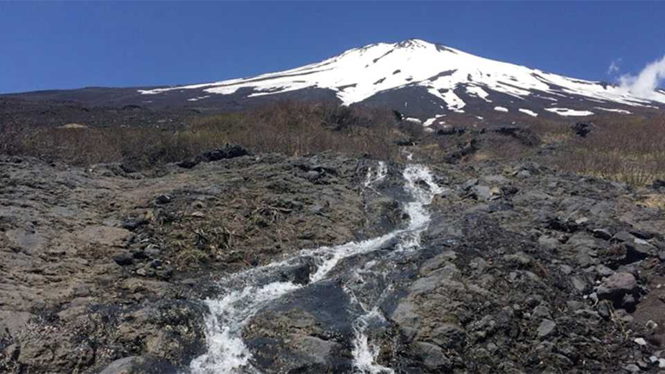 富士山の観光地の須走まぼろしの滝
