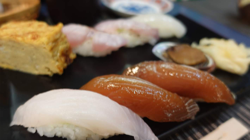 伊豆大島のべっこう寿司