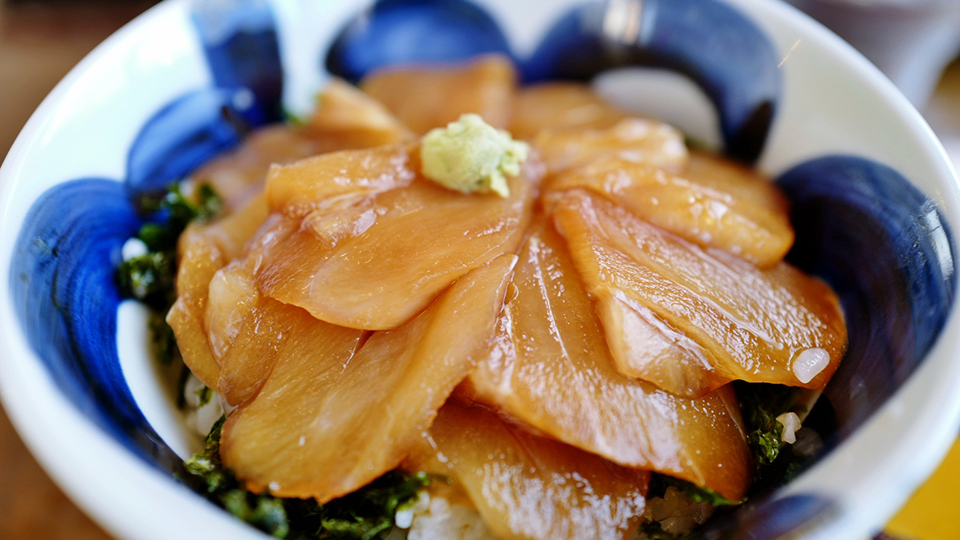 伊豆大島のグルメべっこう丼