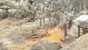 式根島にある地鉈温泉