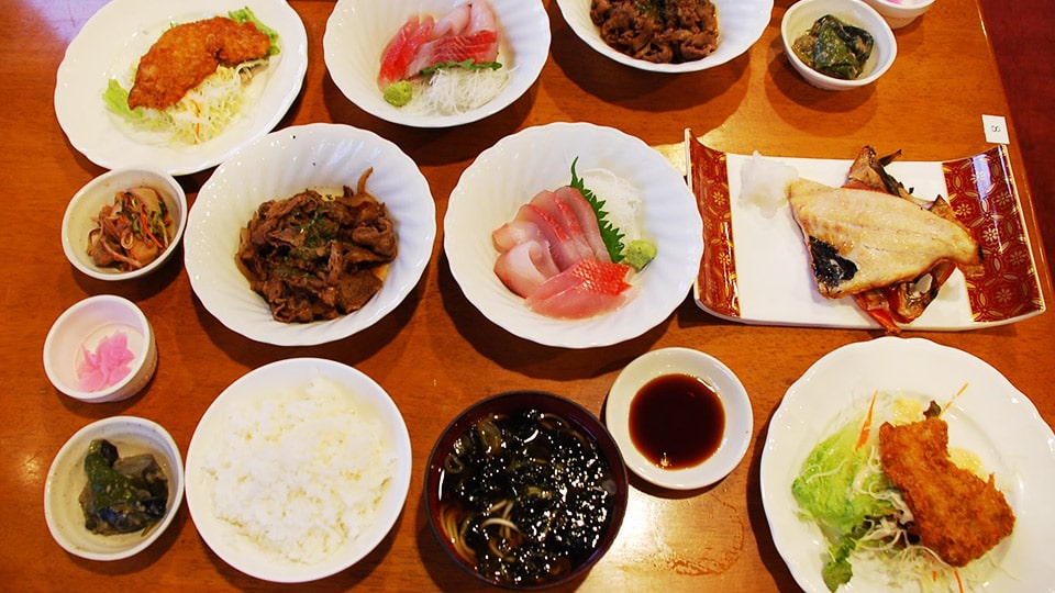 三宅島のホテル海楽の夕食