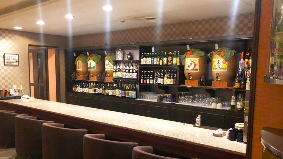 八丈ビューホテルのBARの内観