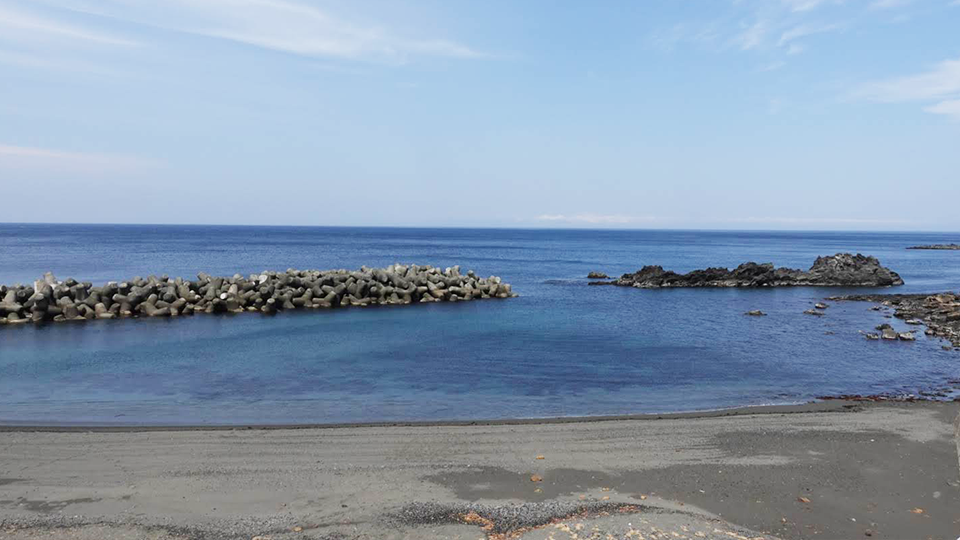 伊豆大島の日の出浜