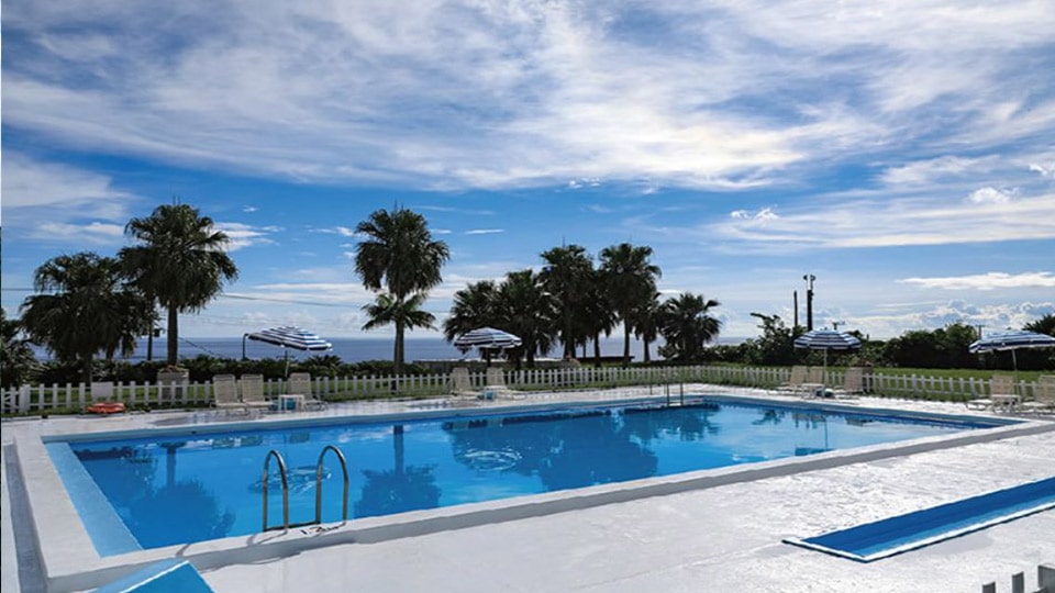 リードパークリゾート八丈島の屋外プール