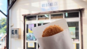 鵜飼商店のコロッケ