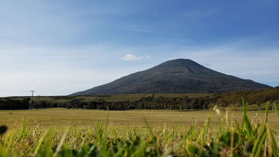 八丈島の八丈富士