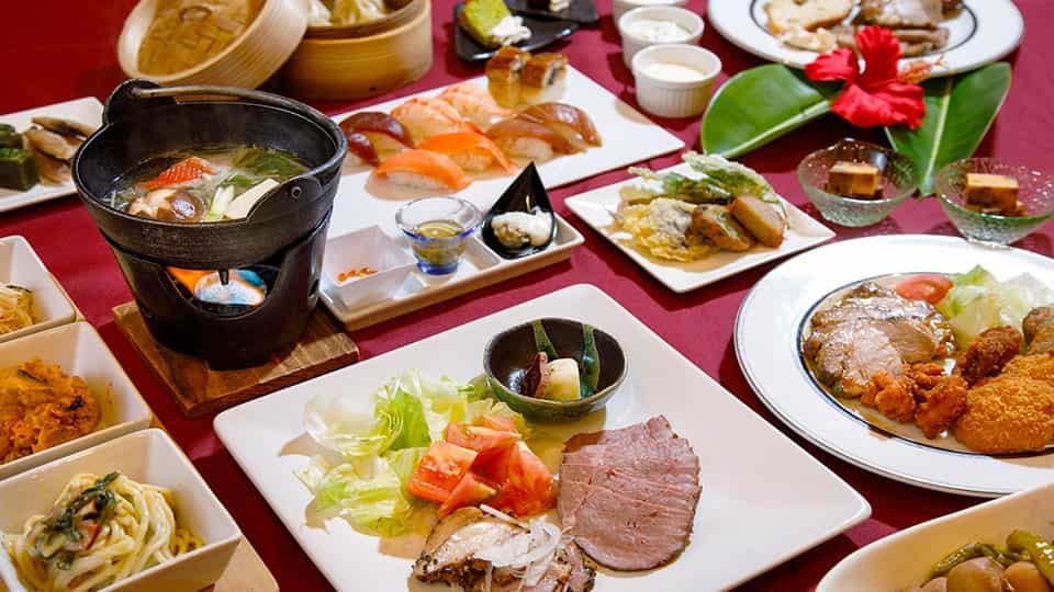 レストラン『タルタルーガ』の食事