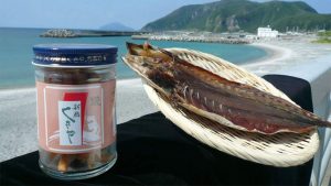 新島の特産品くさや