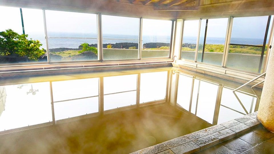 三宅島の天然かけ流し温泉