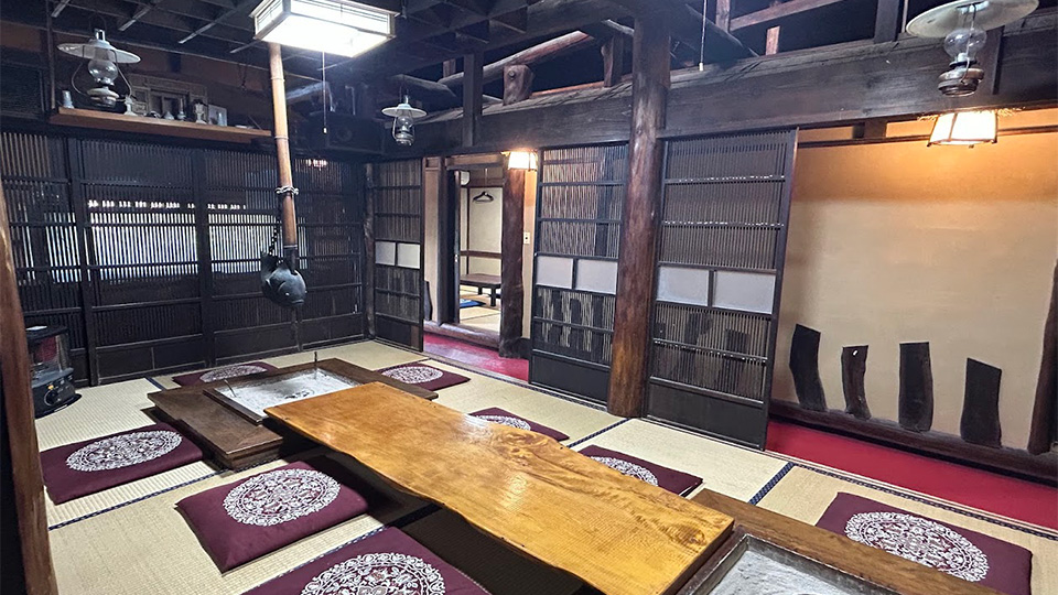 三宅島やまのべ旅館の共用エリア