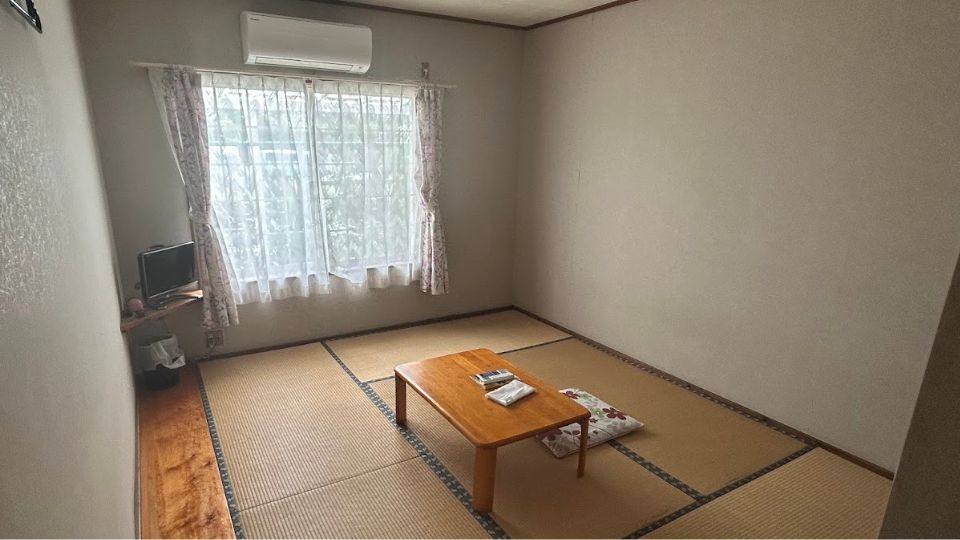 三宅島ペンション サントモの和室
