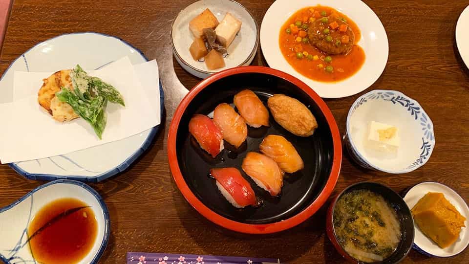 八丈島ペンションビーチタイムの食事