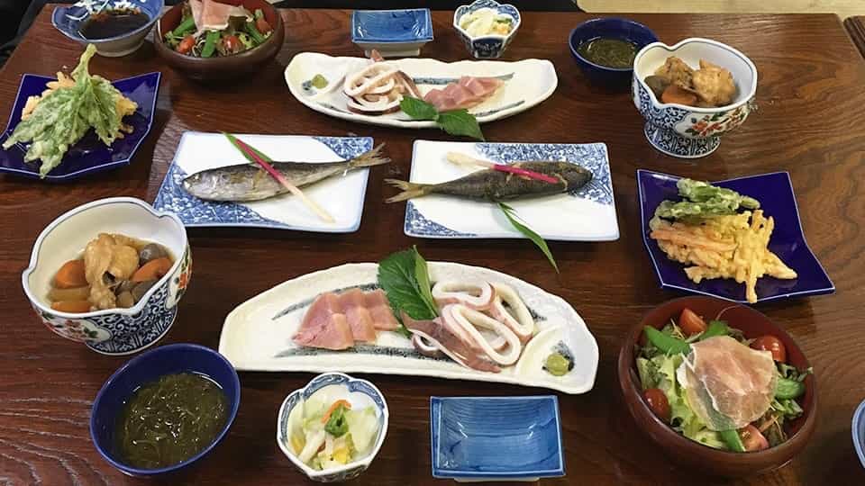 式根島菊水旅館の食事