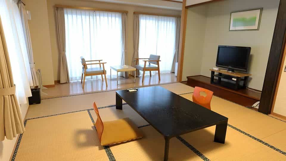 神津島のホテル神津館の部屋