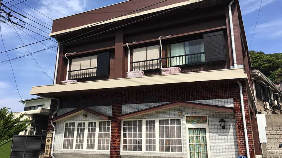 神津島中村屋の外観