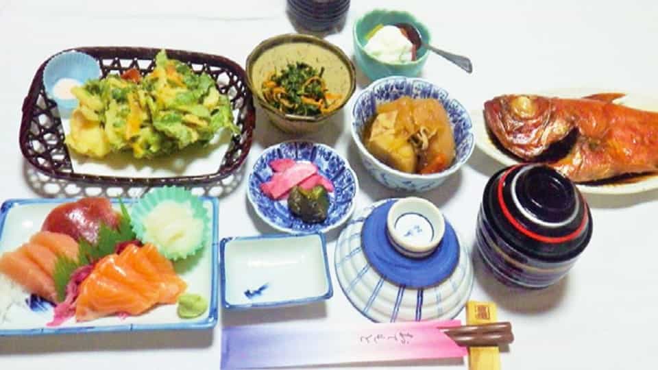神津島中村屋の食事