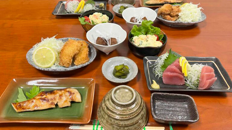 式根島民宿 さごでえの食事