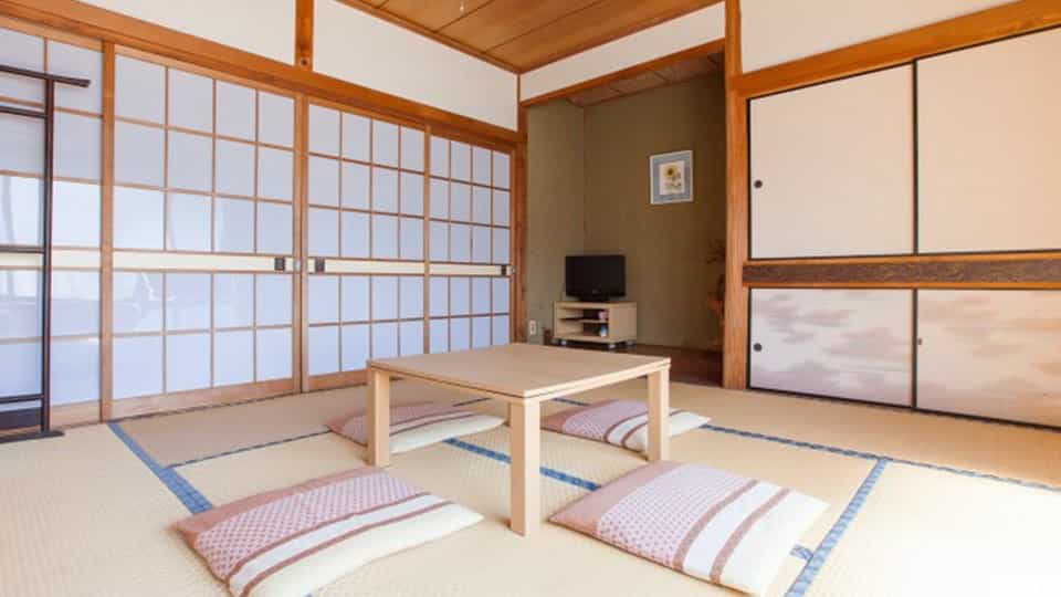 式根島島宿 清水屋の客室