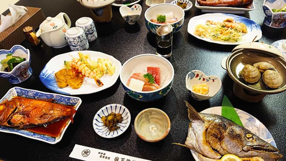 神津島山下旅館 別館の朝食