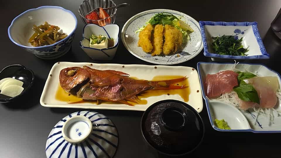 神津島民宿 よそうべえの食事