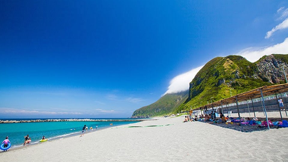新島の海水浴場