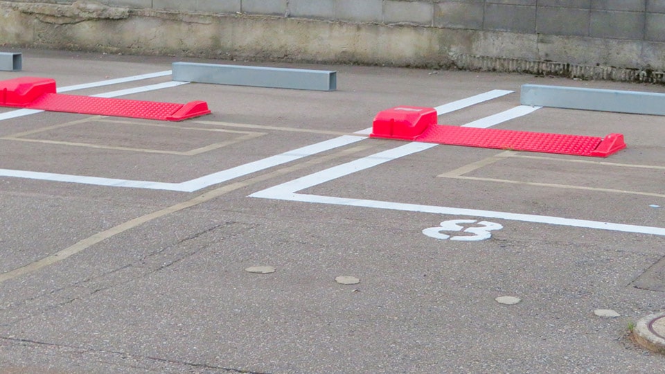 調布飛行場の駐車場のイメージ