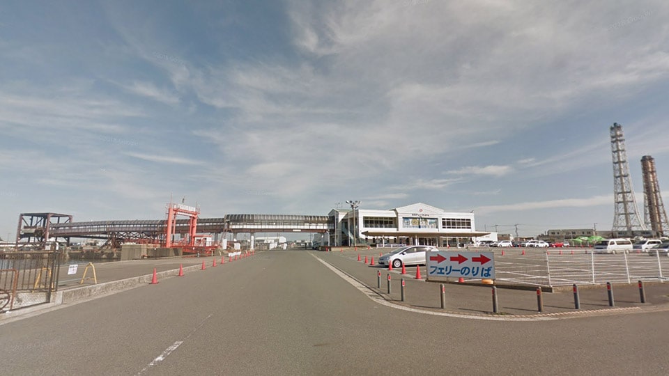 久里浜港ターミナルの外観