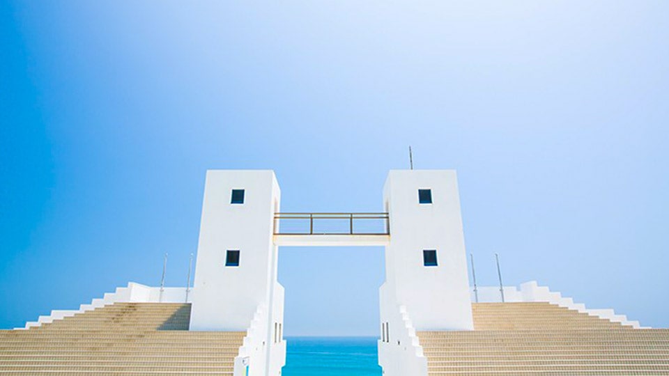 新島村観光案内所の外観