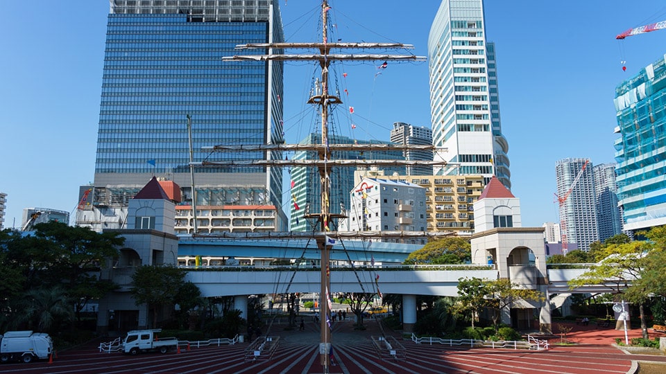 竹芝客船ターミナルの外観