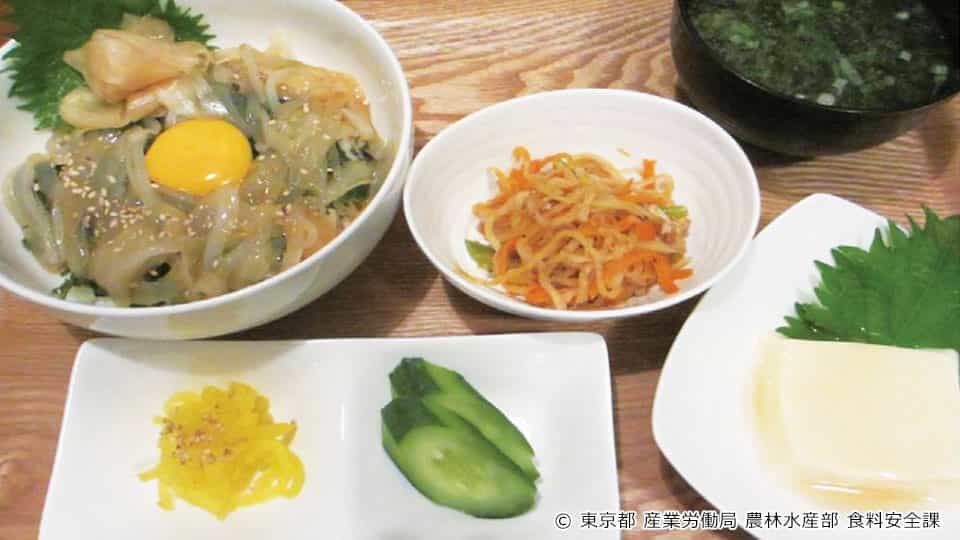 赤いか漬け丼定食