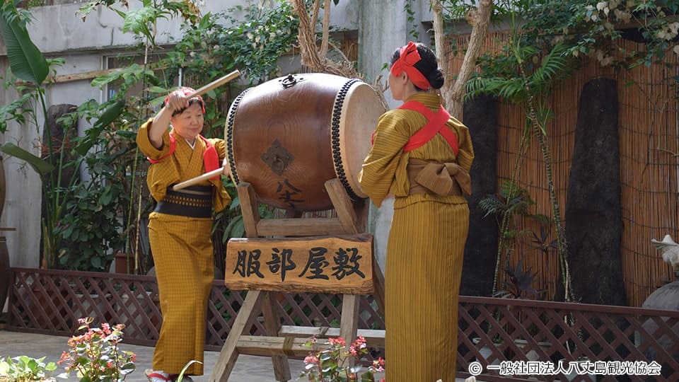 服部屋敷
