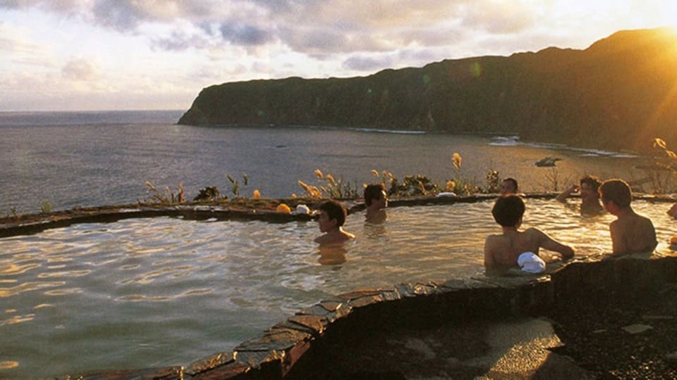 八丈島の末吉温泉 みはらしの湯