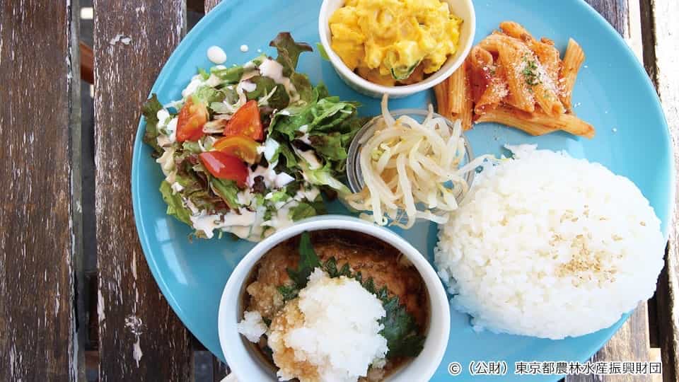 新島旅行で楽しみたい島グルメやカフェ