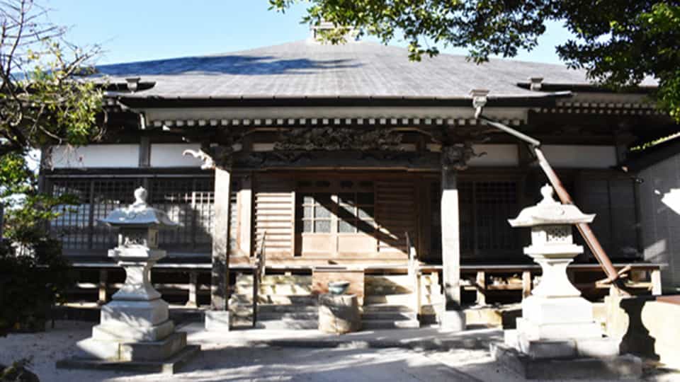 神津島の延命山 濤響寺